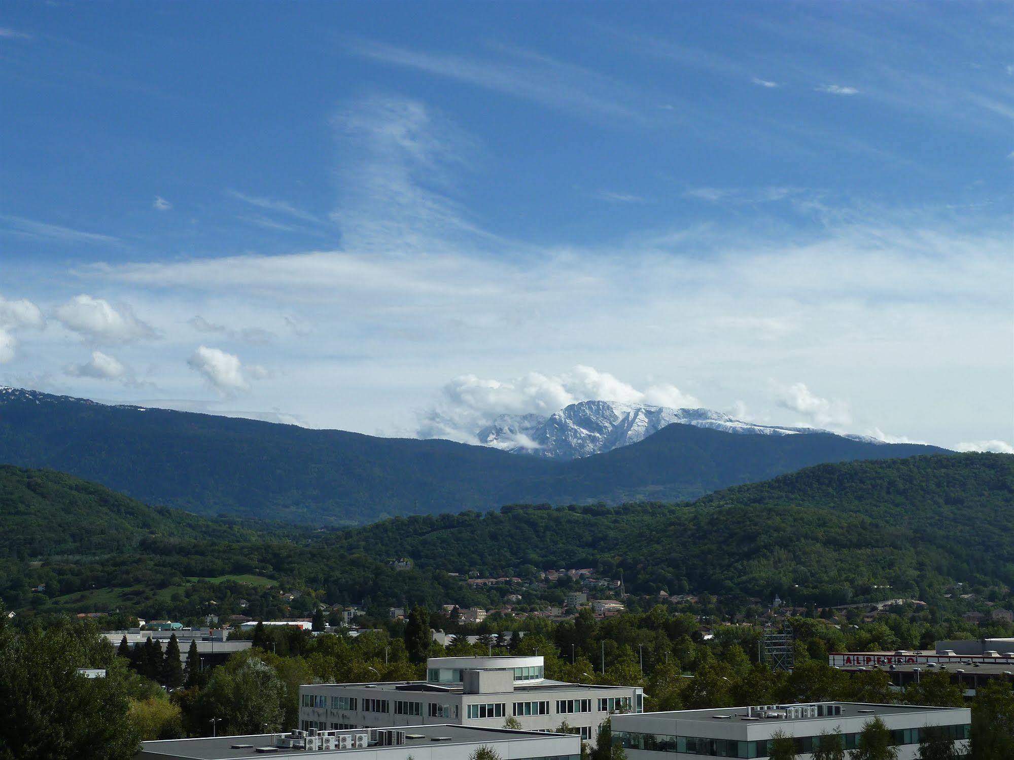 Zenitude Hotel Grenoble Alpexpo Exterior foto